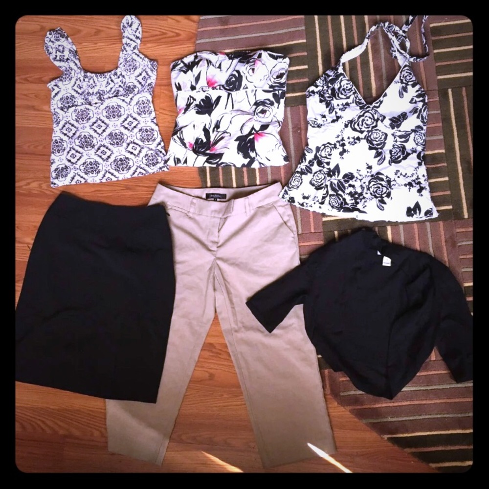✨White House Black Market Bundle!✨